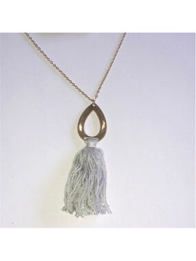 Universal Thread Elegant Gold Tone and Gray Boho Tassel Necklace